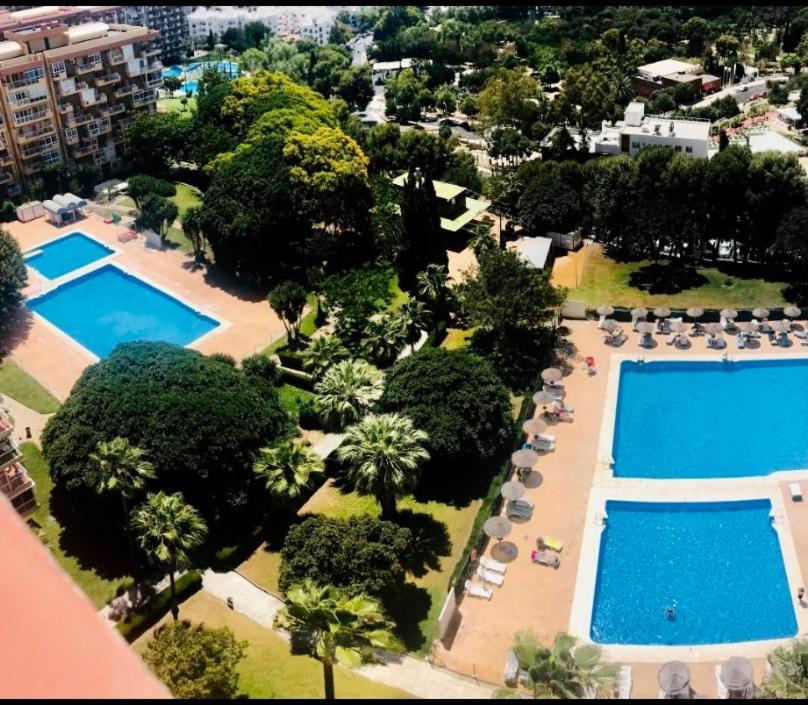 Апартаменты Iris Vistas Sea & Sun Бенальмадена Экстерьер фото